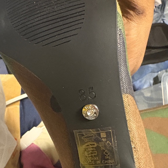 Camouflage Over the Knee Boots - Picture 6 of 7